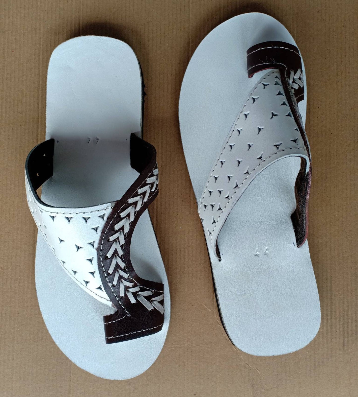 Handmade African Men's Sandals/Genuine Leather Beaded Flip-Flops/Comfortable Summer Sandals for Men/African Shoes/Unique Gift for Him