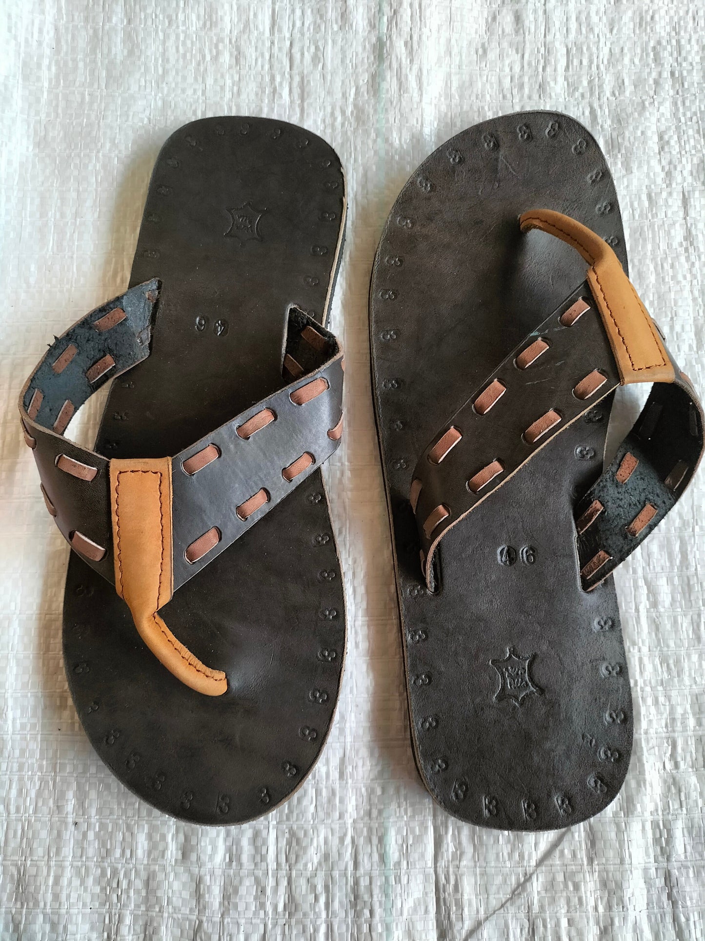 Handmade African Men's Sandals/Genuine Leather Beaded Flip-Flops/Comfortable Summer Sandals for Men/African Shoes/Unique Gift for Him