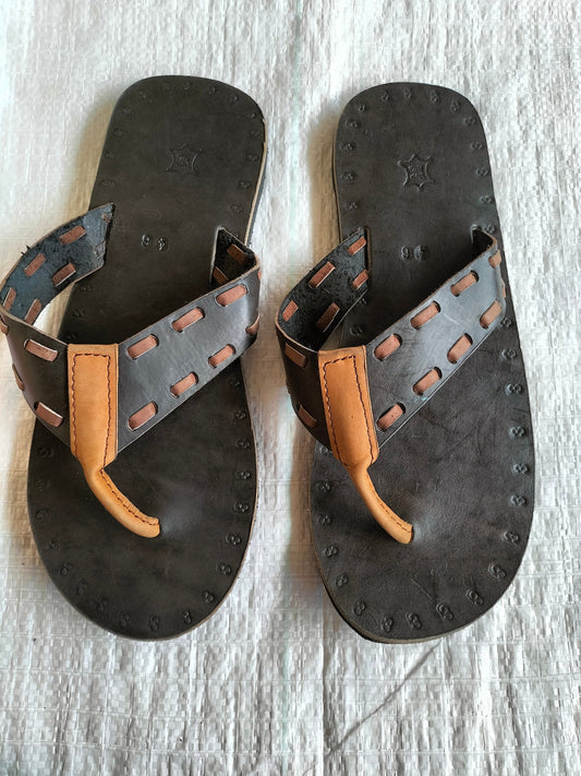 Handmade African Men's Sandals/Genuine Leather Beaded Flip-Flops/Comfortable Summer Sandals for Men/African Shoes/Unique Gift for Him