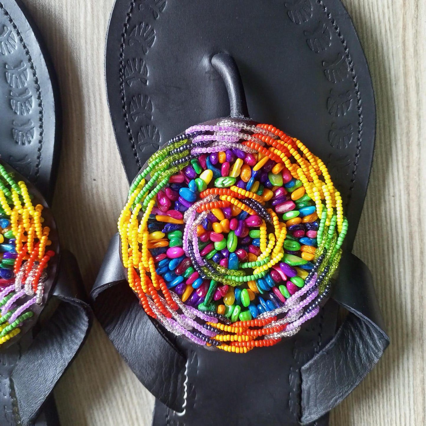 Handmade African Beaded Sandals/Authentic Maasai-Style Leather Flip-Flops Women/Boho Beach Sandals/Comfortable Summer Sandal African Gifts