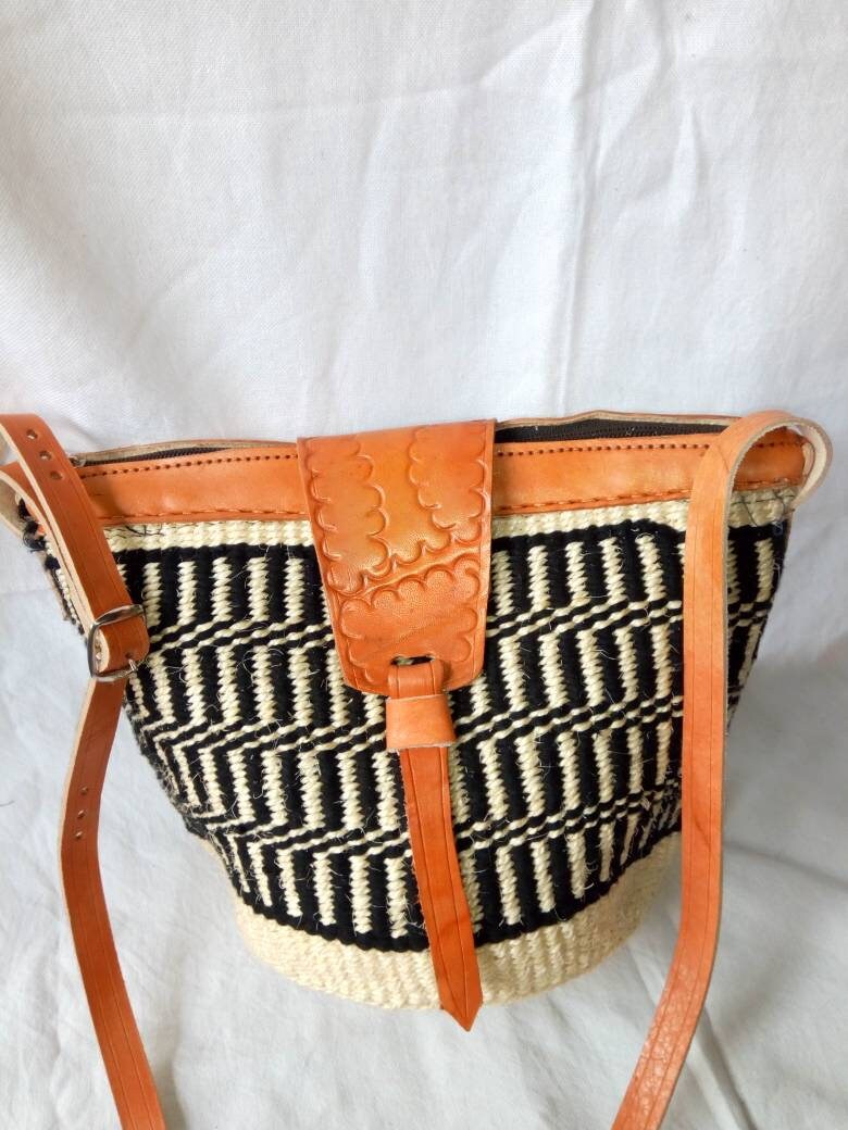 Handmade Woven Sisal Sling Bag - Boho Eco-Friendly Crossbody Bag | Sustainable Natural Fiber Purse | African Artisan Handcrafted Bag