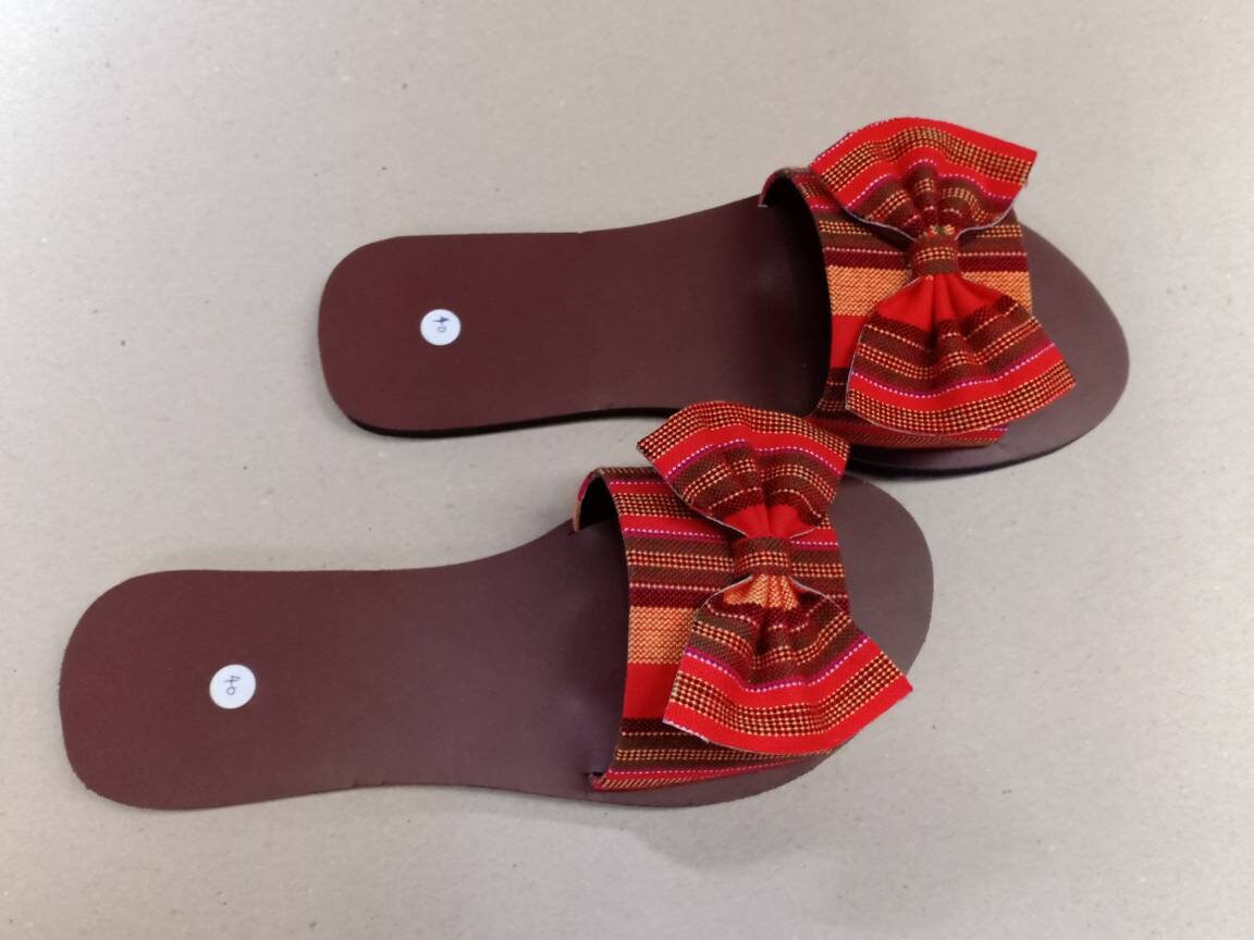 Handmade African Beaded Sandals/Authentic Maasai-Style Leather Flip-Flops Women/Boho Beach Sandals/Comfortable Summer Sandal African Gifts